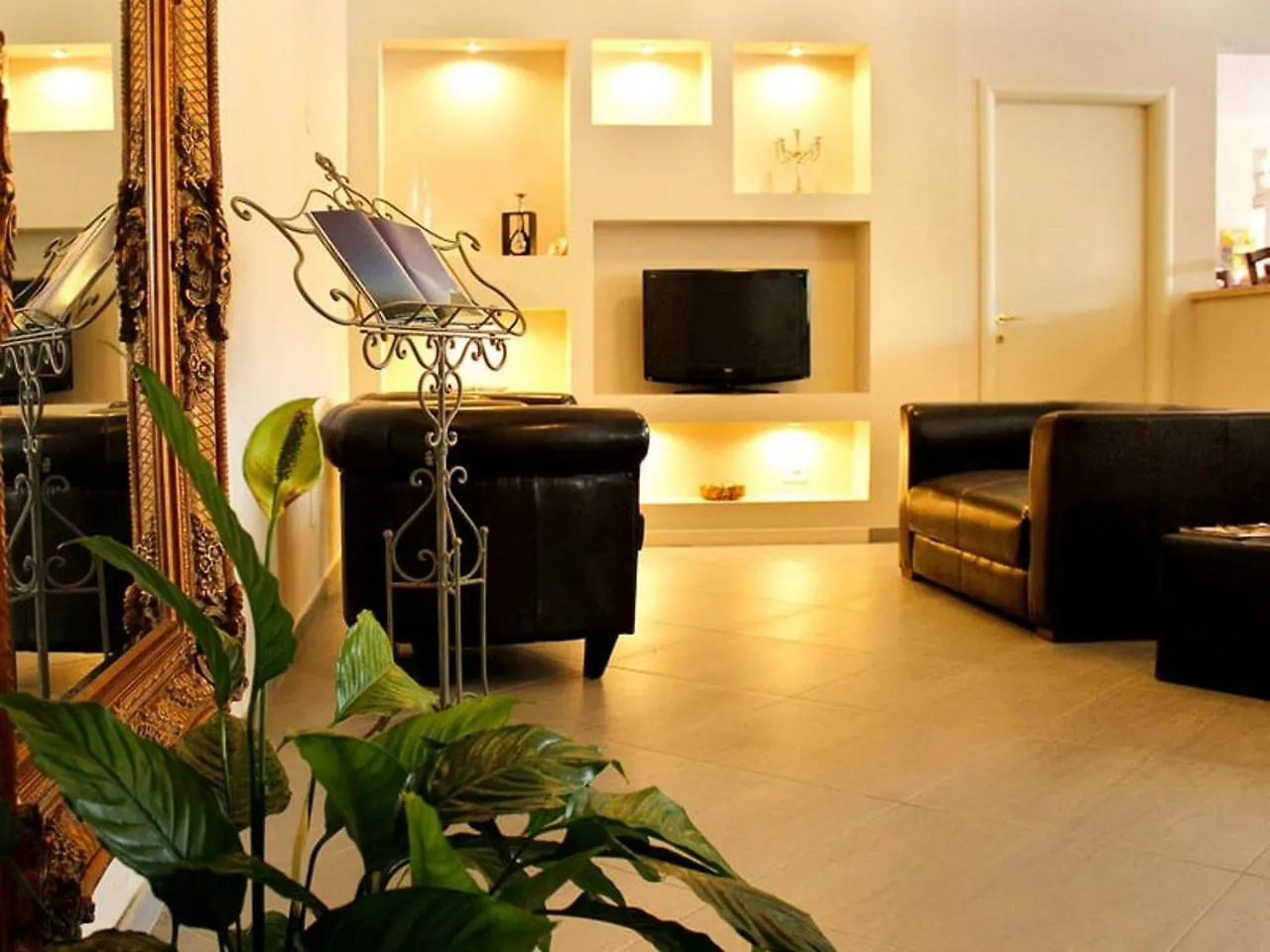 Pfa Hotel La Darsena - Follonica Scarlino 3*,